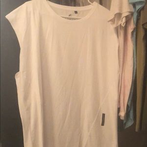 Alphalete cap sleeves